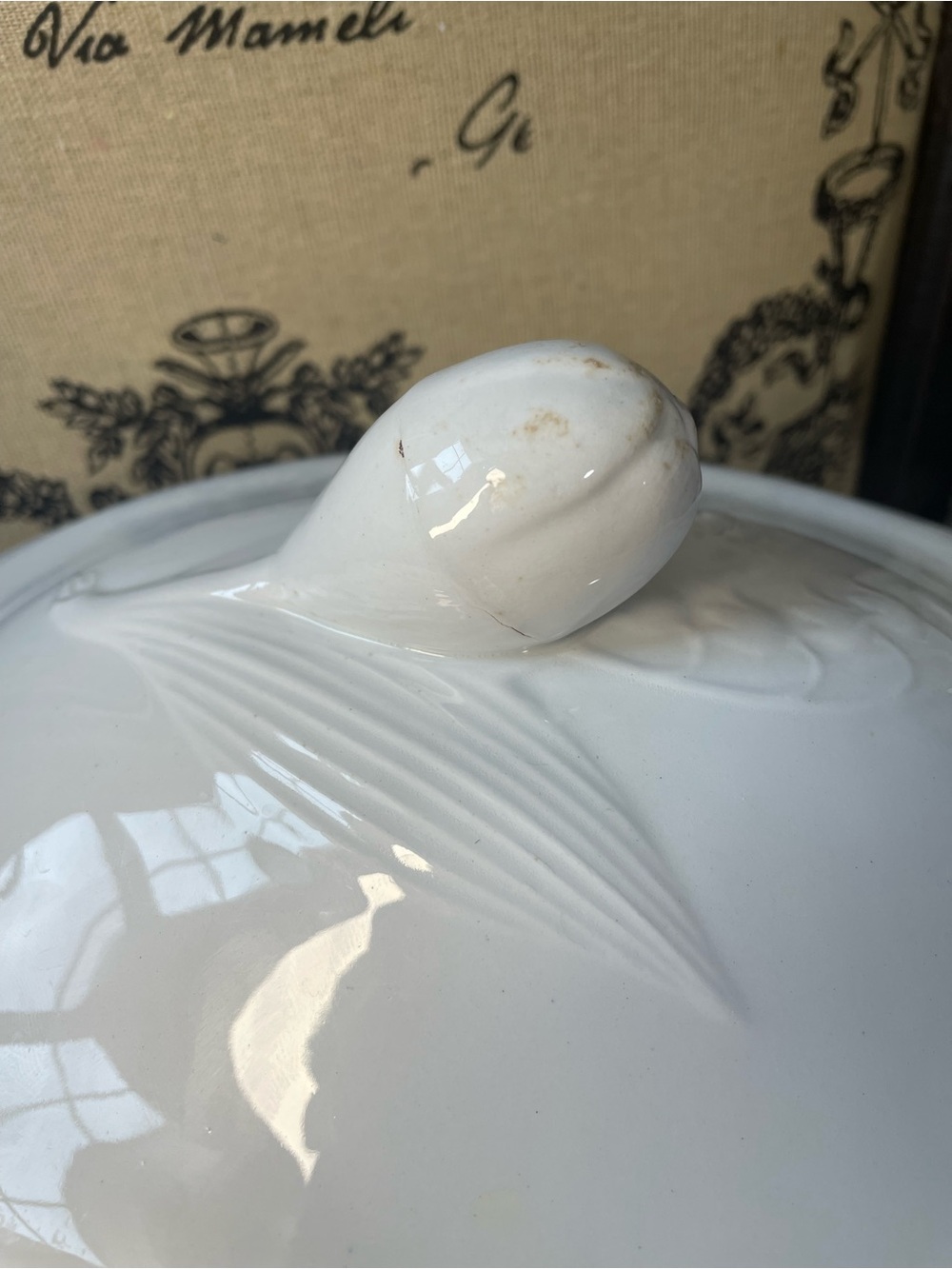 serving bowl French Country decor
Late 1800’s - early 1900 era ironstone - Picture 3 of 15